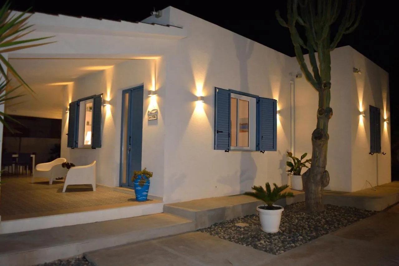 Villa Colapesce Marzamemi 0*,  Italia